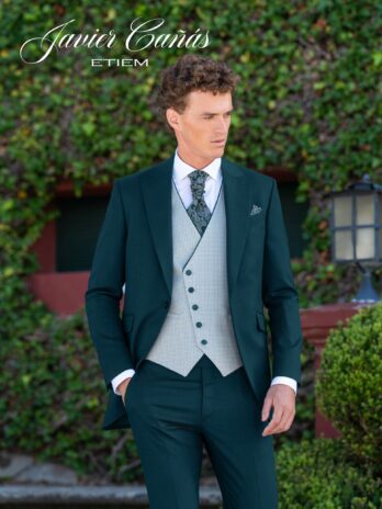 Chaqué de Ceremonia Etiem · Chaleco Marfil y Corbata Celeste (Look 31)