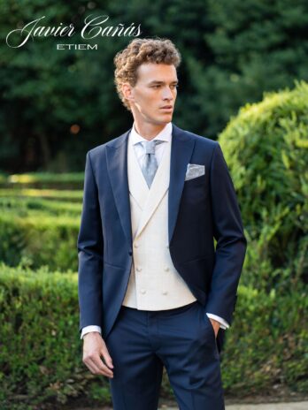 Chaqué de Ceremonia Etiem · Chaleco Marfil (Look 19)