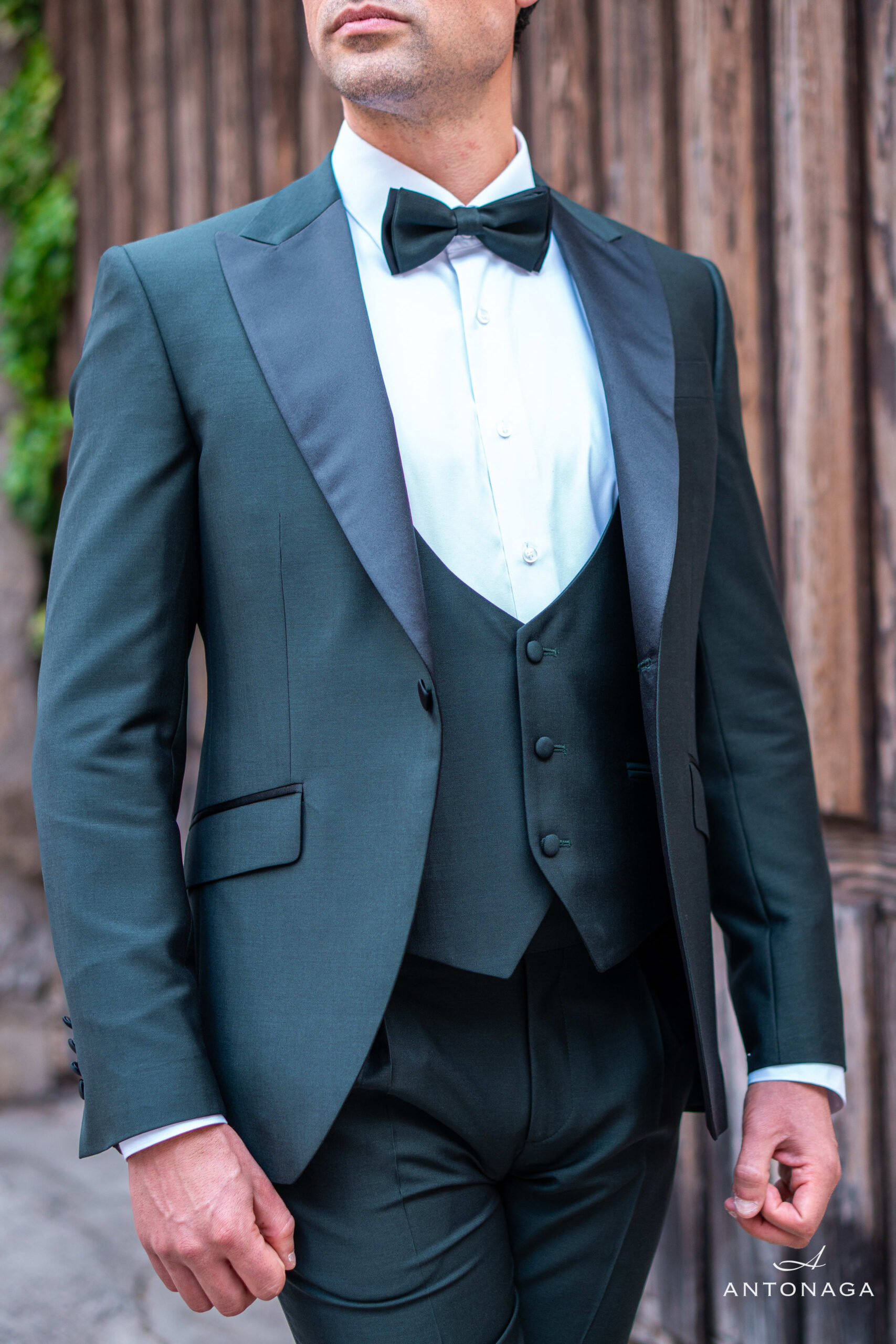 Traje Antonaga Zurriola negro - detalle
