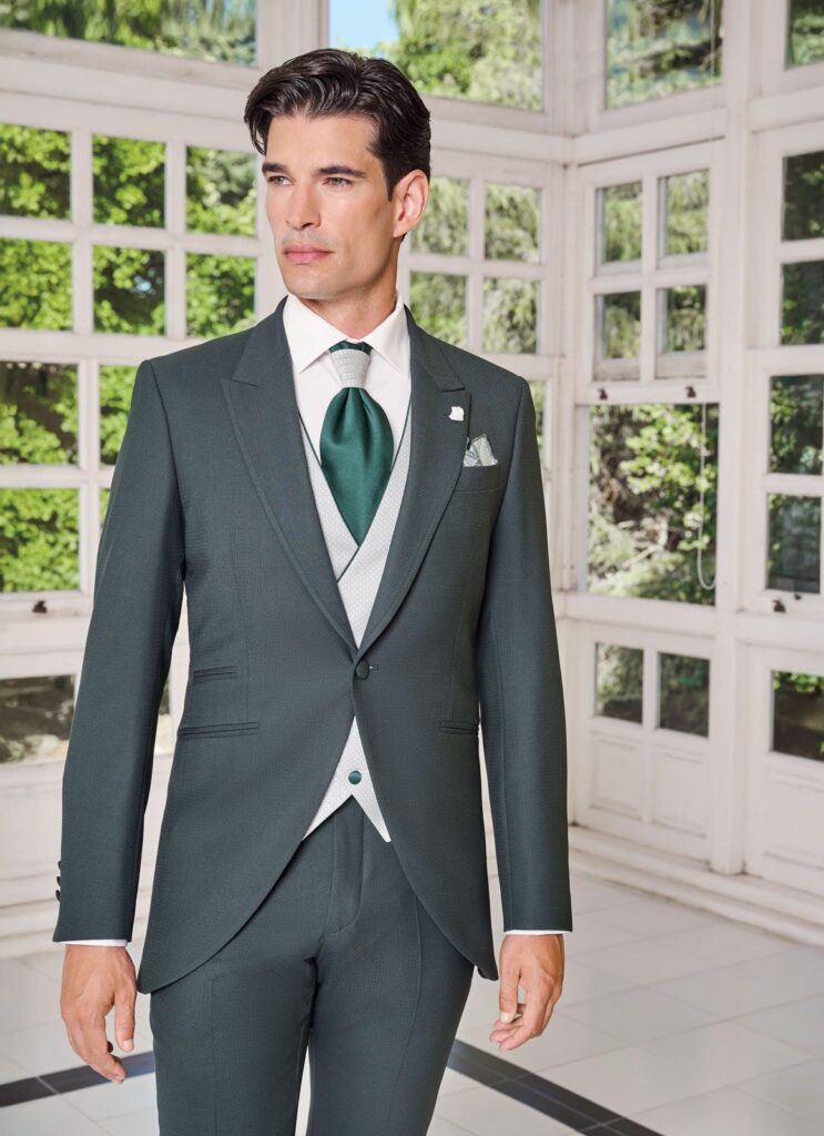 Traje de ceremonia Ramón Sanjurjo 2026